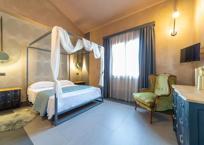 Aqua Venere Pool & Suites
