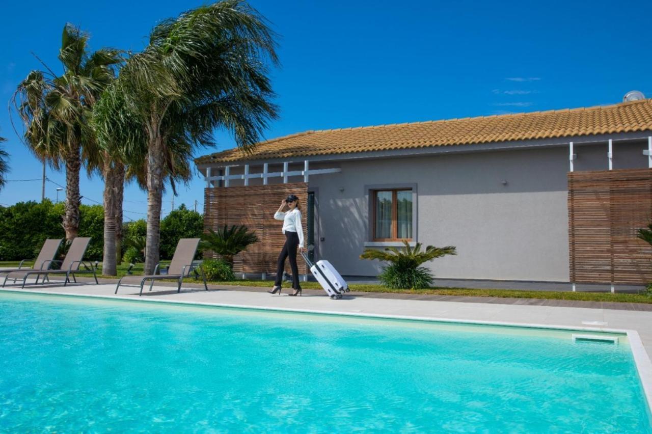 Aqua Venere Pool & *